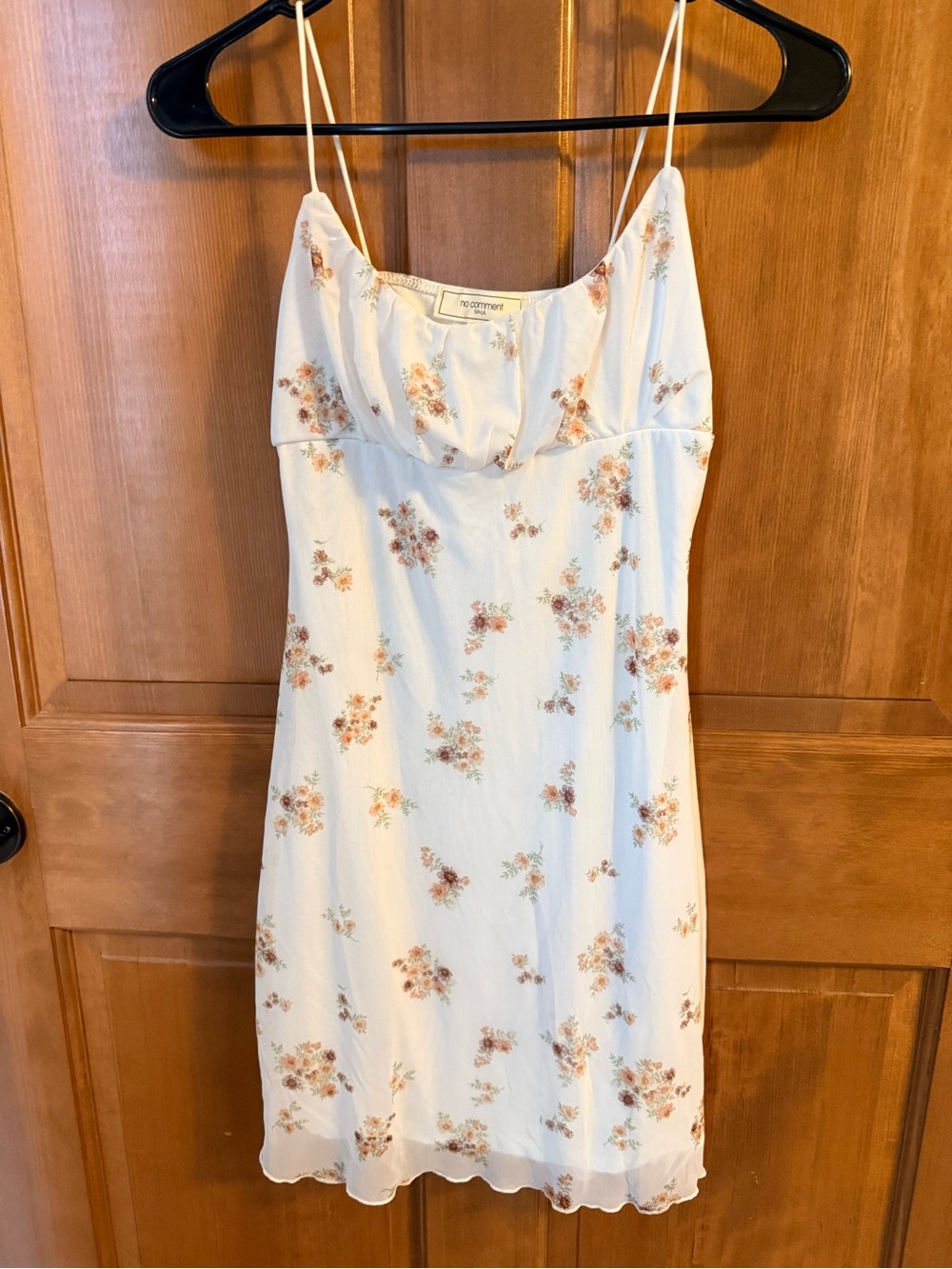 Pretty No Comment NY LA White Floral Slip Mini Dress